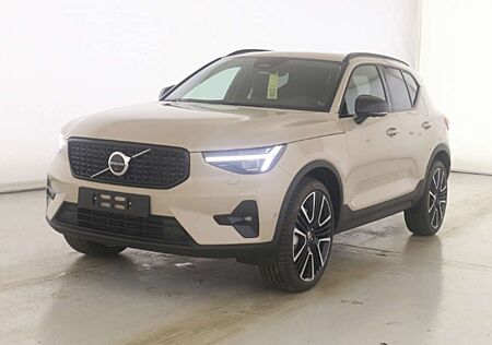 Volvo XC 40 XC40 Ultra Dark B4 21''LM Pano 360kam DAB Harman ACC LE