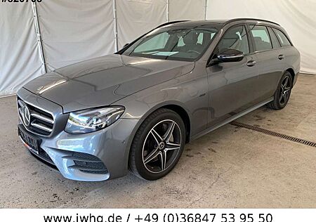 Mercedes-Benz E 300 de 2x AMG Line MultibeamHeadUp WidescrPano