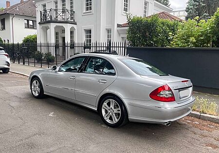 Mercedes-Benz E 320 CDI 7G-TRONIC Avantgarde Business Paket Leder Navi