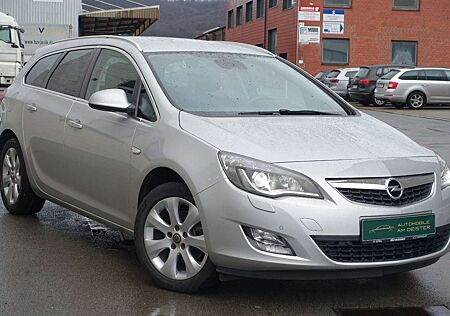 Opel Astra J Sports Tourer Innovation*NAVI*Bi-XENON*A