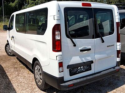 Renault Trafic Combi L2H1 2,9t  Expression / 8-Sitzer
