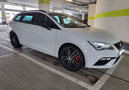Seat Leon ST 2.0 TSI Start&Stop DSG Cupra 300
