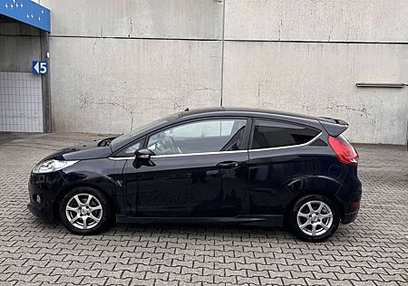 Ford Fiesta 1.6 Ti-VCT Sport