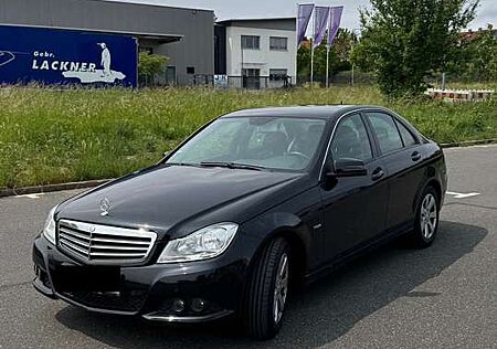 Mercedes-Benz C 180 BlueEFFICIENCY Elegance