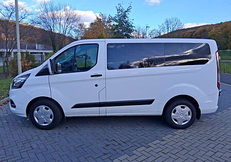 Ford Transit Custom 320 L2H1 VA Basis