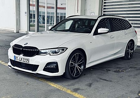 BMW 320d 320 Touring xDrive M Sport AHK Laser 360° head-u