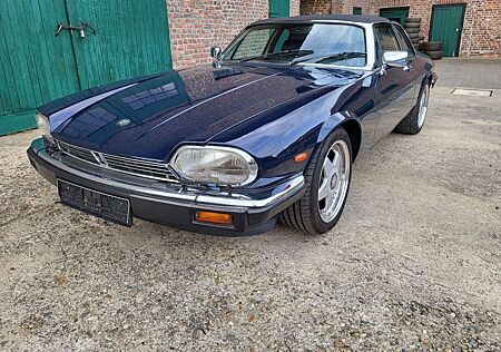 Jaguar XJSC 5,3 HE V12 Targa Deutsches Fahrzeug Histori