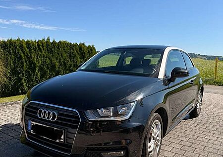 Audi A1 1.4 TDI (ultra) NAVI+/PDC/SHZ