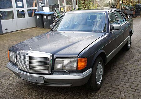 Mercedes-Benz S 500 W126