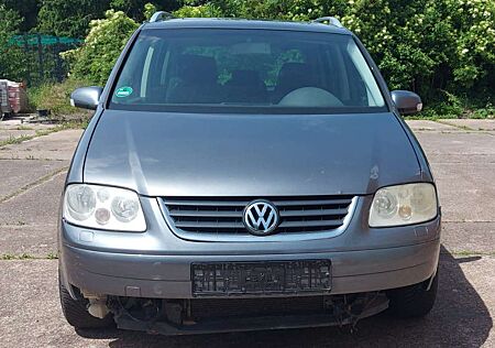 VW Touran Volkswagen 2.0 TDI DPF DSG Trendline