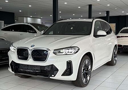 BMW X3 iX3 Impressive*M-PAKET*PANO*HEADUP*MEMORY*H&K*