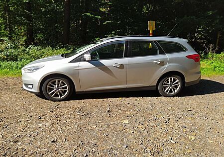 Ford Focus Turnier Business, Navi, Klima, Tempomat, ZR-neu