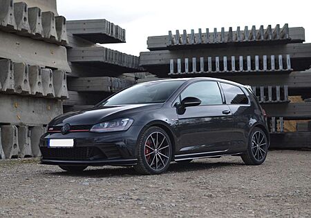VW Golf GTI Volkswagen VII Clubsport*Schalensitze*DYN*DCC*ACC