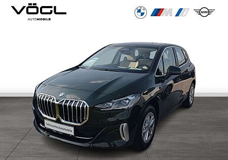 BMW 220 i Active Tourer Luxury Line AHK