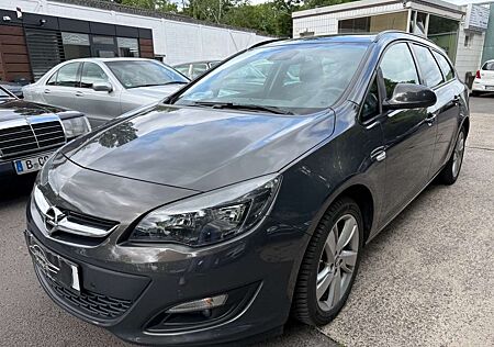Opel Astra J Sports Tourer Style,2xPDC,KLIMA
