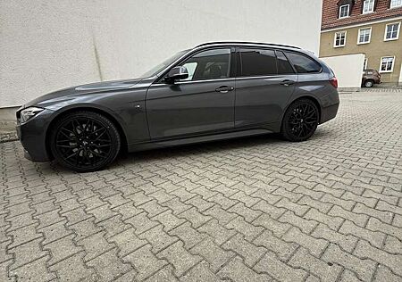 BMW 330i 330 Touring Aut. M Sport