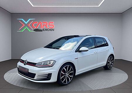 VW Golf Volkswagen VII Lim. 2.0 GTI BlueMotion Tech/Pano/Autom