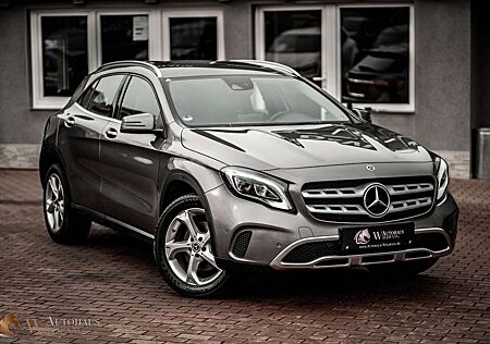 Mercedes-Benz GLA 220 4Matic OFFROAD/AHK/LED/NAVI/SHZ/