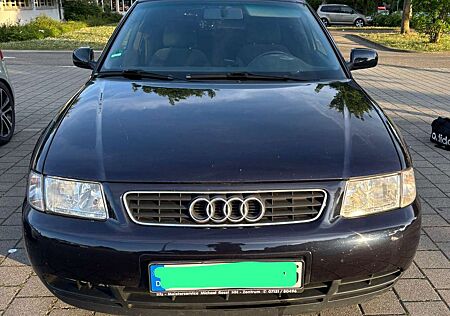 Audi A3 1.8 Attraction