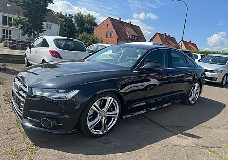 Audi S6 Lim. 4.0 TFSI quattro/Standheizung/Massage/45