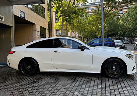Mercedes-Benz E 220 d Coupe 9G-TRONIC AMG Line