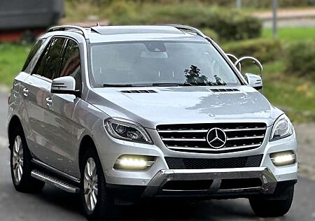 Mercedes-Benz ML 350 CDI BlueTec AHK SHZ ACC