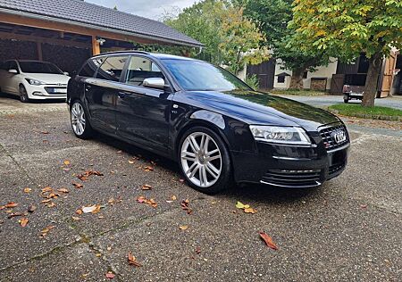 Audi S6 Avant