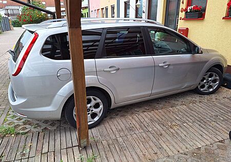 Ford Focus Turnier Diesel Turnier 1.6 TDCi DPF Viva I