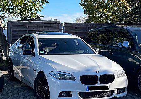 BMW 523i 523 Sport-Aut. TÜV NEU