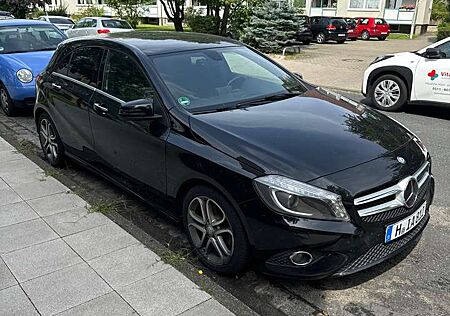 Mercedes-Benz A 200 CDI / d (176.008)