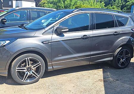 Ford Kuga ST-Line