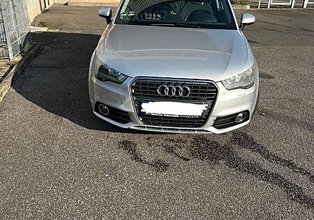 Audi A1 1.4 TFSI S tronic ERNEUERTE MOTORSTEUERKETTE