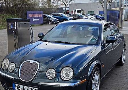 Jaguar S-Type 4.2 V8 Executive