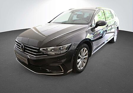 VW Passat Volkswagen Var 1.4 TSI Automatik GTE AHK LED PDC ACC