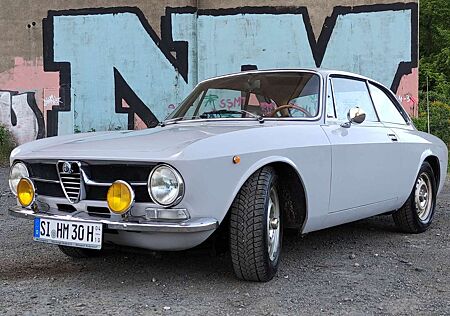 Alfa Romeo Junior GT 1300