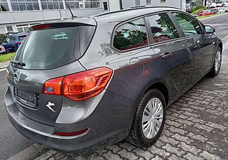 Opel Astra 1.4 Design Edition