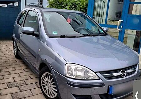 Opel Corsa 1.2, 75 PS, Schaltgetriebe, TÜV bis 10.2026