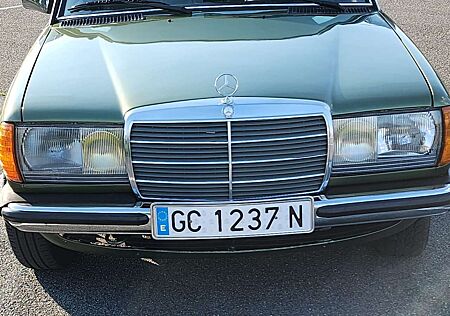 Mercedes-Benz 300