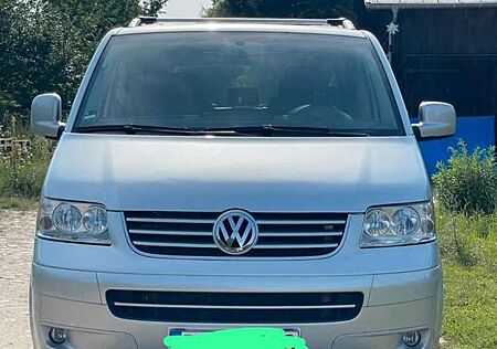 VW T5 Multivan Volkswagen Highline Autm.