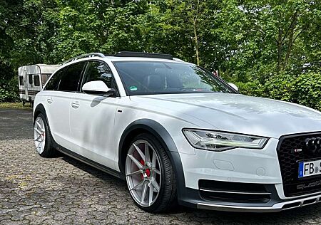 Audi A6 Allroad quattro 3.0 TDI S tronic DPF