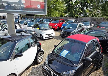 Smart ForTwo Cabrio Prime 0,9 twinamic Leder Navi LED