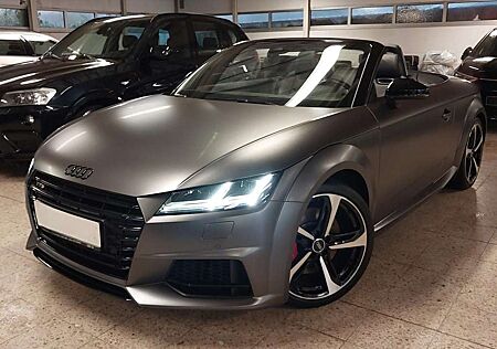 Audi TTS Roadster quattro DSG B&O LED DCC TEMPOMAT