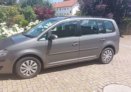 VW Touran Volkswagen Diesel 1.9 TDI DSG Trendline