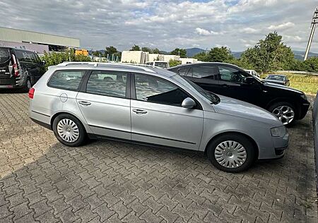VW Passat Variant Volkswagen 2.0 TDI DPF Trendline