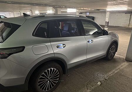 VW Tiguan Volkswagen 1.5 eTSI OPF DSG Goal