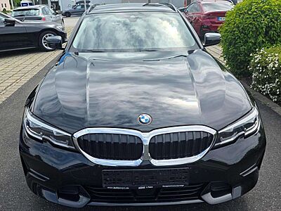 BMW 330 330d Touring Aut/Sport-Line/AHK/LC Prof/RFK/HiFi