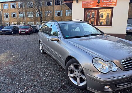 Mercedes-Benz C 220 T CDI (LA)(203.208)