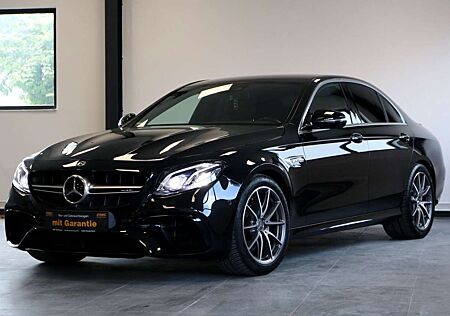 Mercedes-Benz E 63 AMG 4Matic+ /BURMESTER/LEDER/KAMERA/NAVI