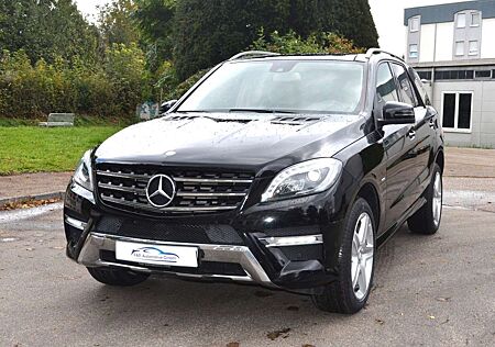 Mercedes-Benz ML 350 CDI BlueTec AMG Paket Vollausstattung