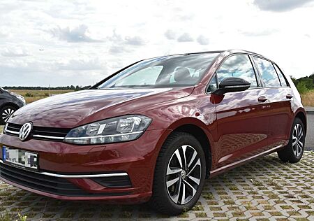 VW Golf Volkswagen 1.0 TSI OPF IQ.DRIVE